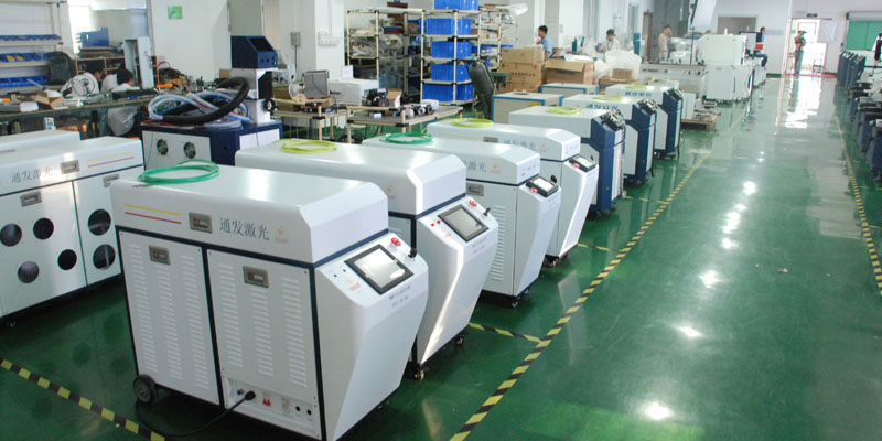 通發激光TFL-80PF<a href='http://m.town21cn.com/product/2.htm' class='text_a'>光纖<a href='http://m.town21cn.com' class='text_a'>激光焊接機</a></a>